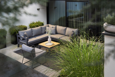 Yoi Moledo lounge chair