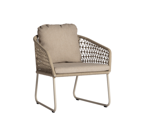 Yoi Bara - low dining chair