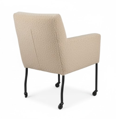 Chill Line - Nicole Indoor