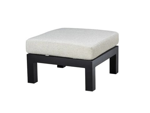 Yoi Midori Ottoman
