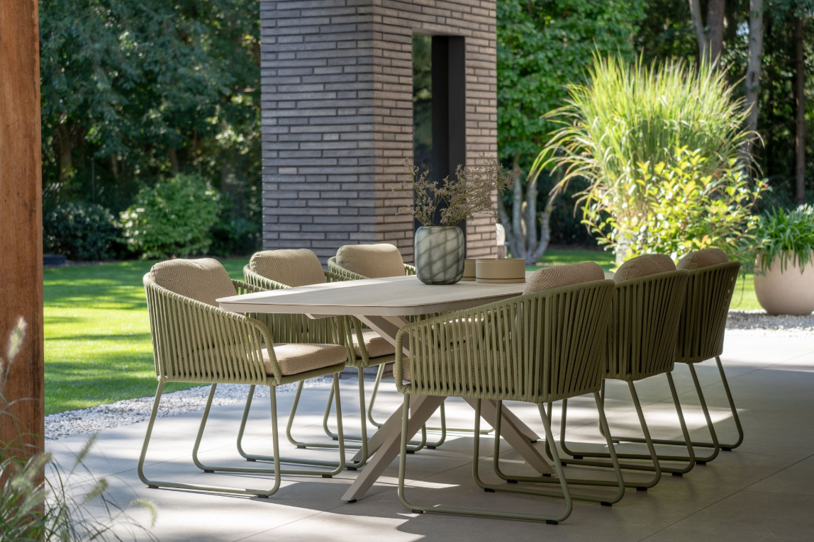 Yoi Calera - dining chair