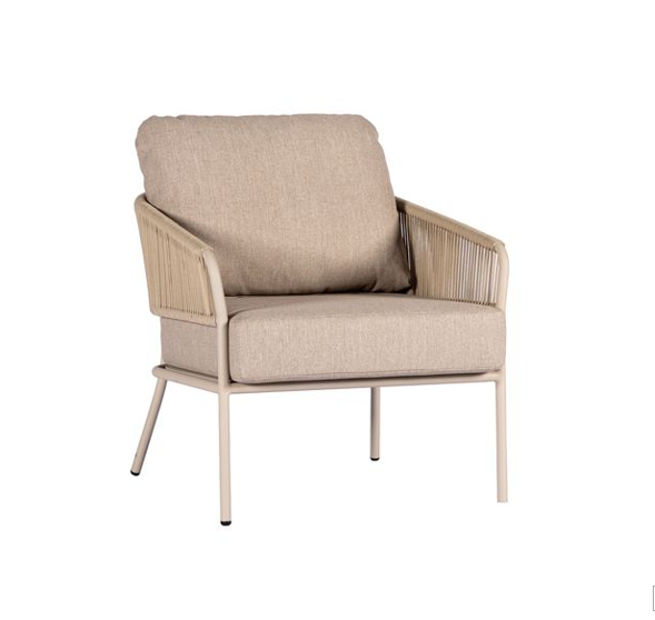 Yoi Forio - low dining chair