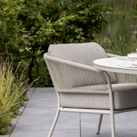 Yoi Forio - low dining chair